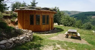 La cabane rustique du Folastère