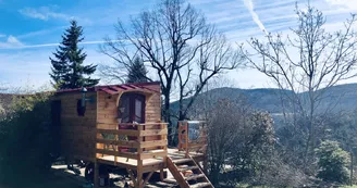 Au Balcon des Saisons - "La Roulotte"