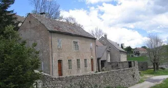 Gîte d'étape communal : L'abri