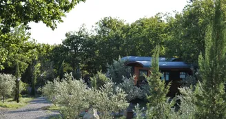 Les Roulottes et Cabanes de Saint Cerice