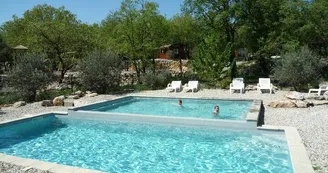 Les Roulottes et Cabanes de Saint Cerice