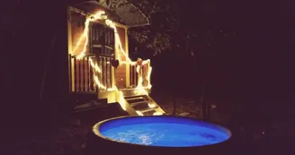 Les Roulottes et Cabanes de Saint Cerice