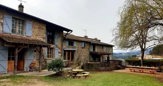 La Charrette Fleurie - Gîte de groupe