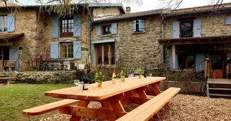 La Charrette Fleurie - Gîte de groupe