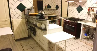 Les Baumes de Tersanne - village de gîtes