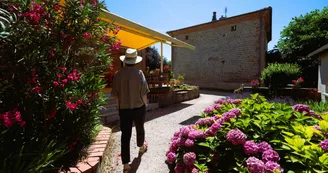 Les Baumes de Tersanne - village de gîtes