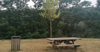 Aire de pique-nique des Collanges