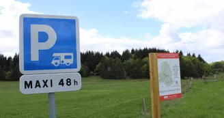 Aire de stationnement camping-cars St-Jean-Roure