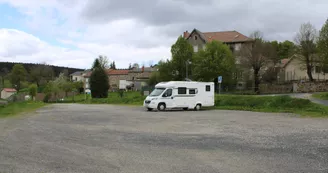 Aire de stationnement camping-cars de Saint-André-en-Vivarais