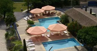 Les Gîtes du Château de Sampzon