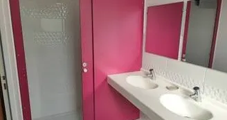 Hôtel les Terrasses du Rhône à Baix