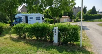 aire de camping car Le Dorat
