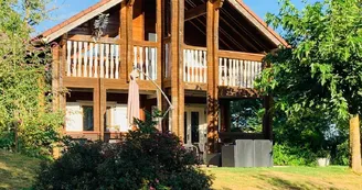 Gite-1-les-chalets-de-Meilhac