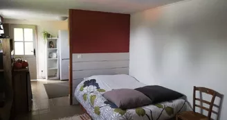 La Pierre Belle coin TV/ lit supplémentaire 140