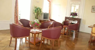 GÎTE ÉTAPE ET SÉJOUR - LE CHATEAU DU BOURG