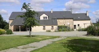 Gîte étape et séjour - Domaine des Mille Oiseaux : Le Grand Piaf