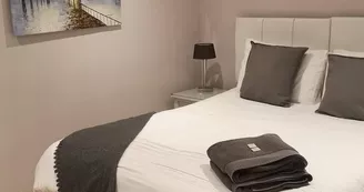 63D0814C-C171-4D0B-B0C9-CE06115B14D4