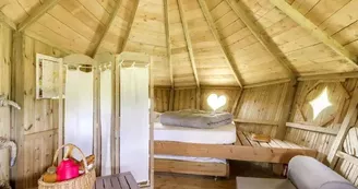 Domaine-des-vaulx-cabanes-arbres-011