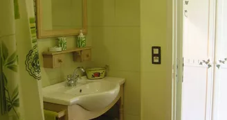 Presbytère de Vieuvy chambre d'hôtes Verte5589