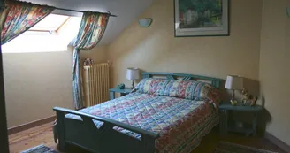 Chambre à l'étage de la maison