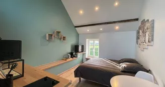 chambre-d-hote-the-white-house-chatillon-sur-colmont-53-hlo-7