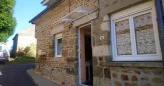 LES HORTENSIAS ROSES - STE MARIE DU BOIS