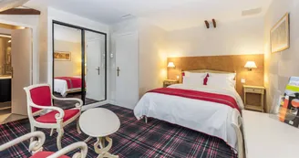 HOT53 - Relais du Gué de Selle