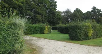 aire-naturelle-de-camping-fougerolles-du-plessis-53-loi-4