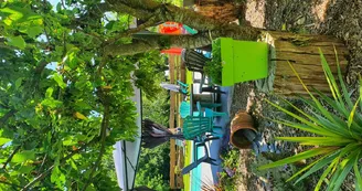 Espace détente et piscine