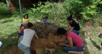 Construction du four de potier gaulois