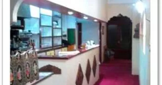 200033_restaurant_agra_couloir