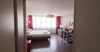 @B&B Home Caen Centre Gare