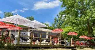 Terrasse vue lac du Restaurant