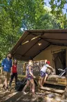 camping-de-coulvee-chemille-cea-osez-mauges-tente-lodge-arrivee©F.Crampon (1)